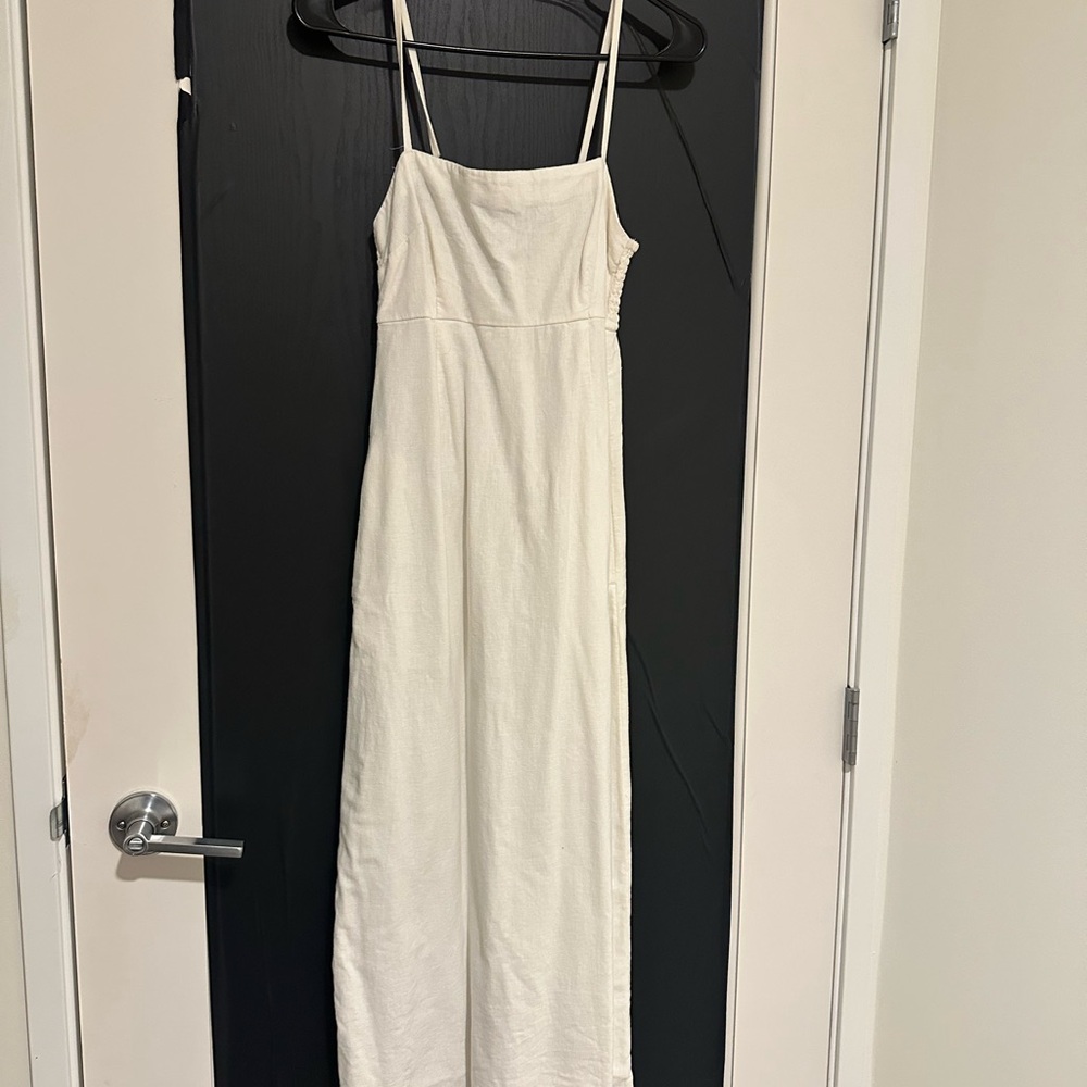 Abercrombie and Fitch Linen White Maxi Dress